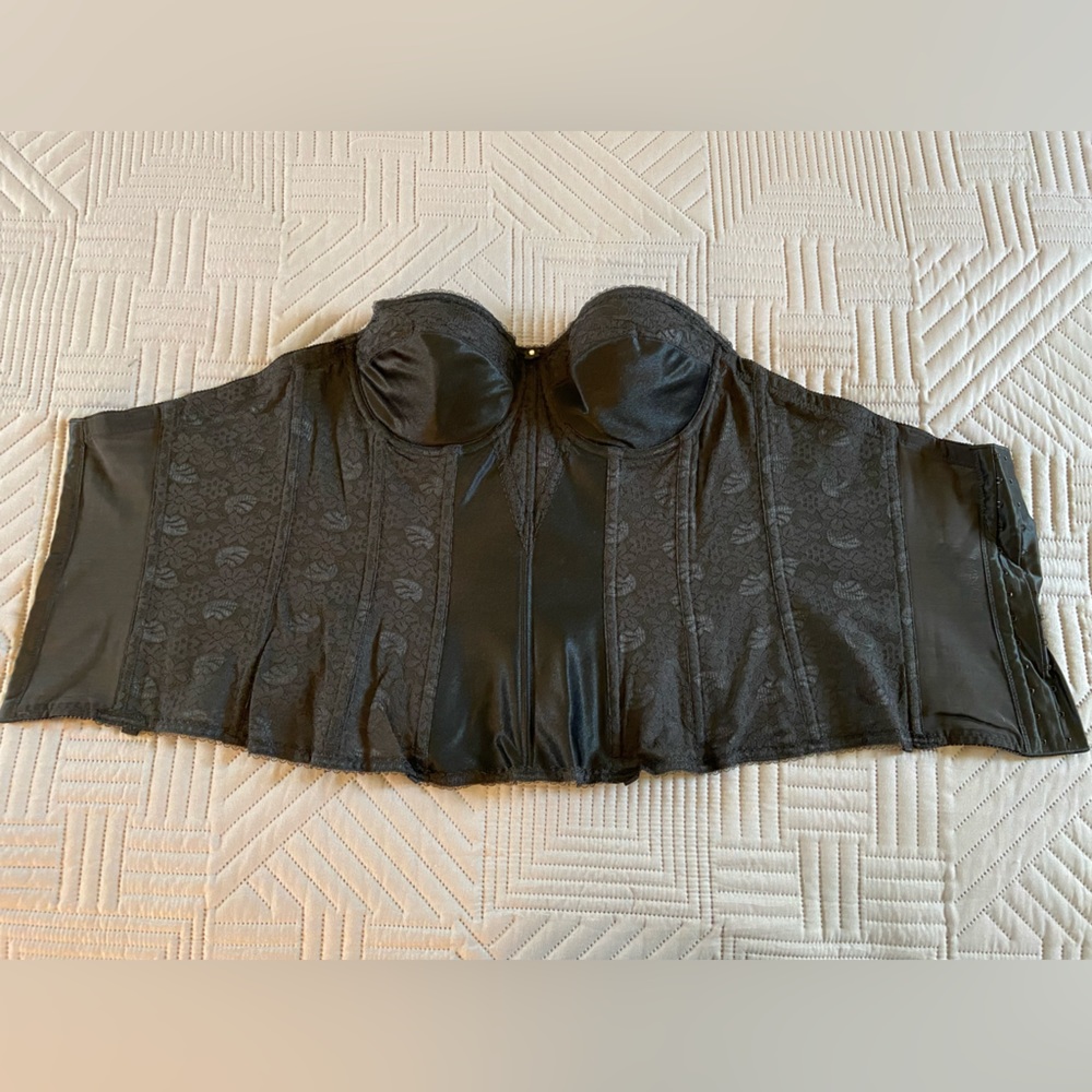 Dominique strapless push-up longline bra size 36C